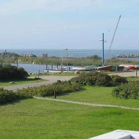 Two-bedroom Holiday In 2 * Gedser