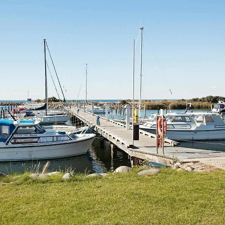 Two-bedroom Holiday In 2 * Gedser